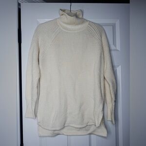 Banana Republic Cream Turtleneck Sweater